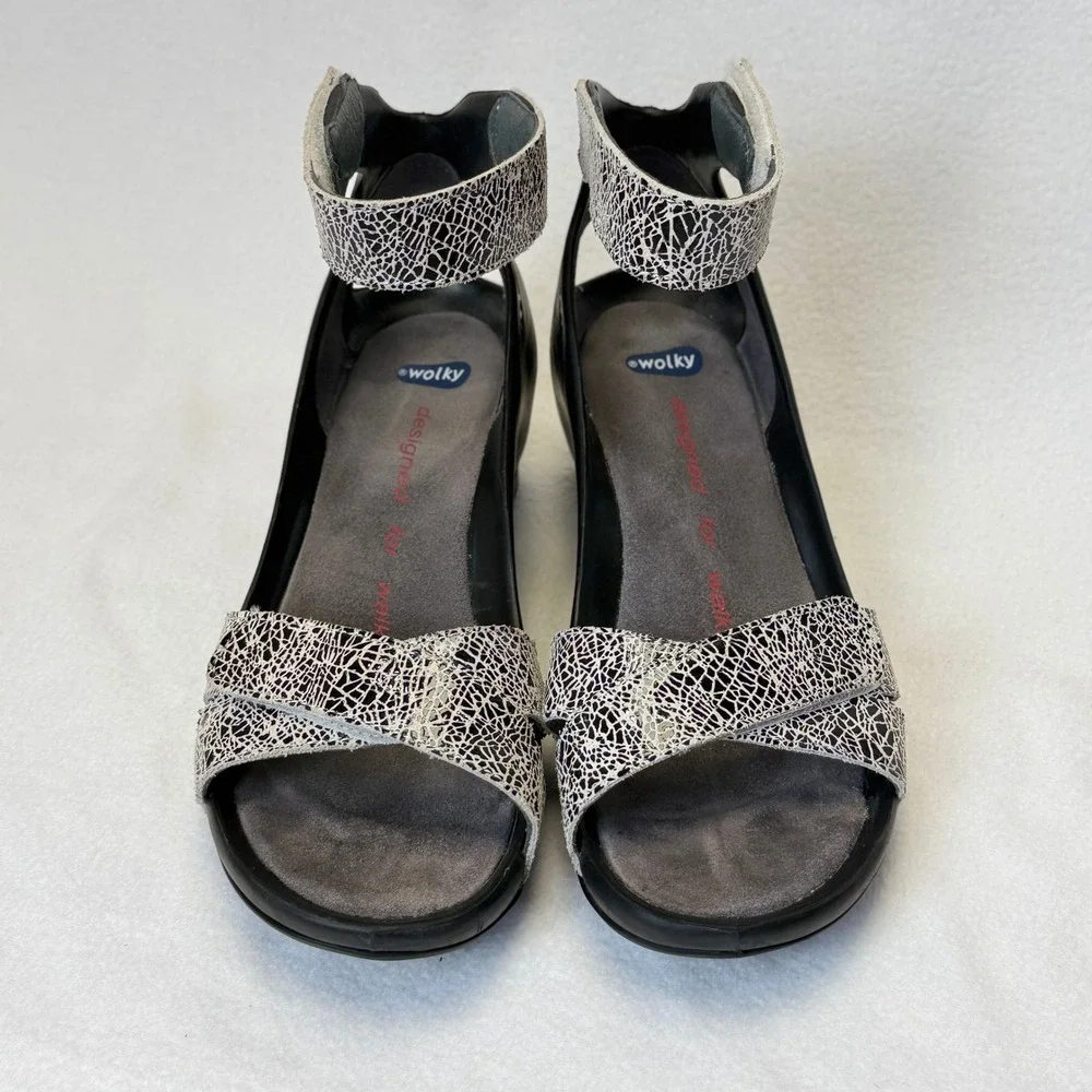 Wolky Do Black Wedge Sandals Ankle Strap Geometric Print Womens 37 6.5-7
